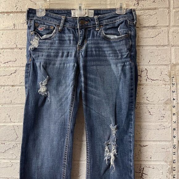 Hollister Distressed Ripped Jeans 3 - Picture 1 of 10